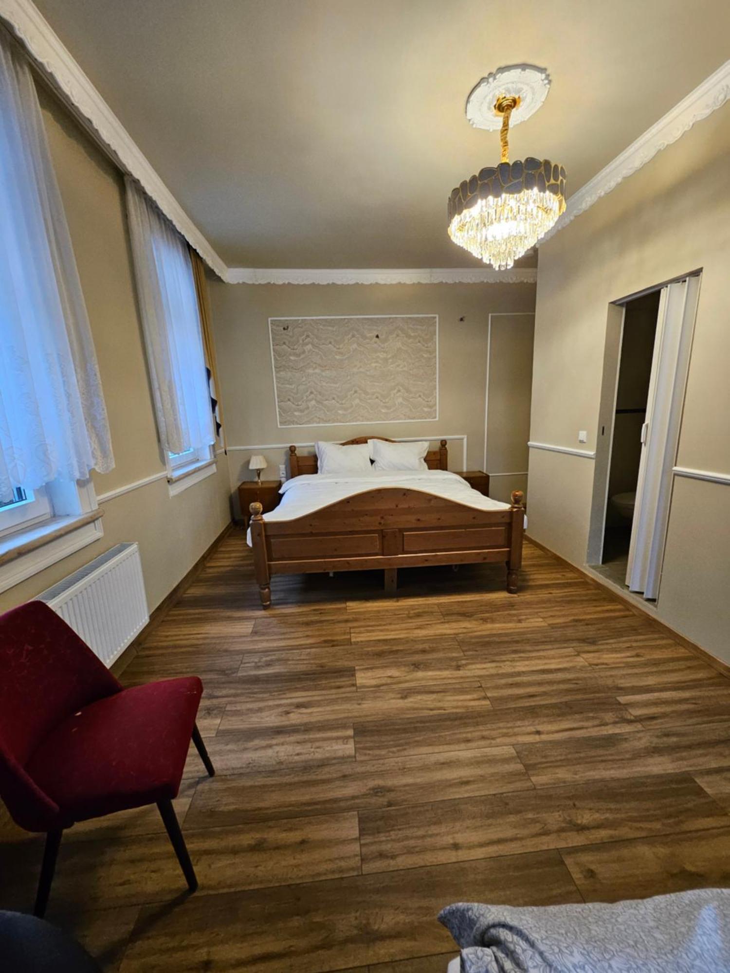 Boutique Hotel Am Bahndamm Neuhaus am Rennweg Exteriör bild